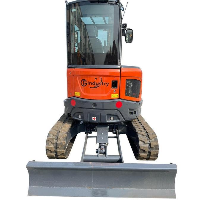 4 Ton, Mini Excavator w/ Diesel Engine, Hydraulic Thumb | CFG-40UF