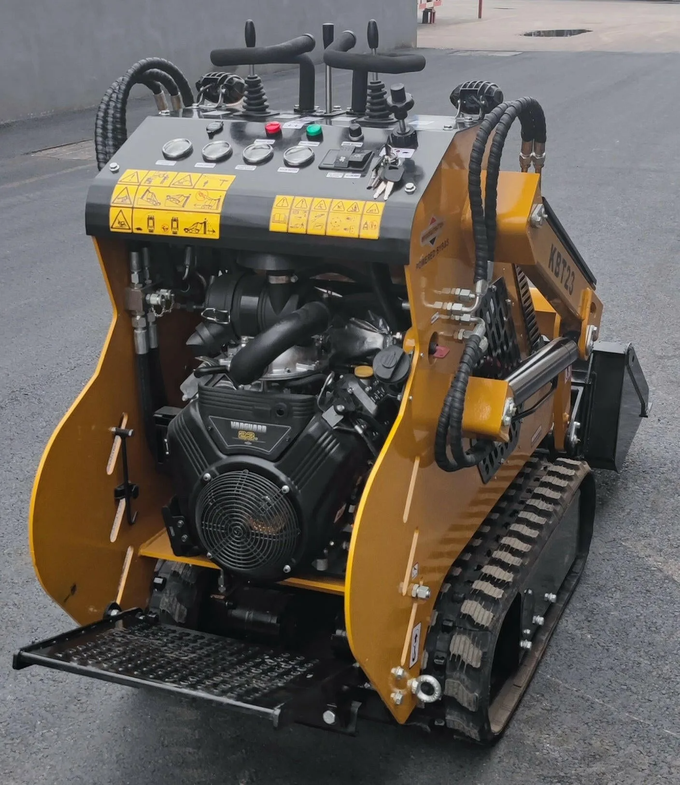 1 Ton, Mini Stand On Skid Steer Track Loader | CFG-KBT23