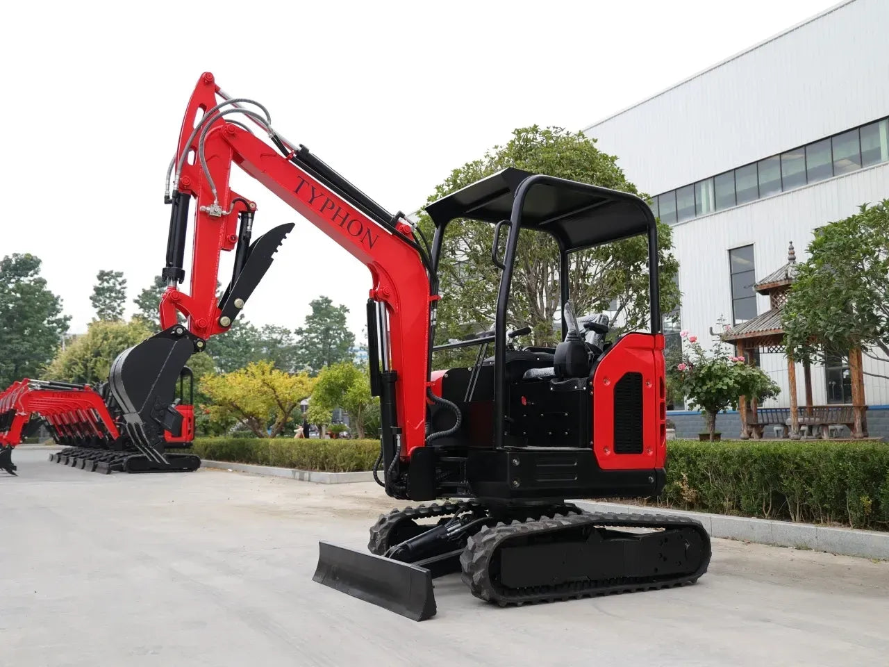 TYPHON TERROR X2 STORM Mini Excavator 2.5 Ton Diesel Perkins Engine USA