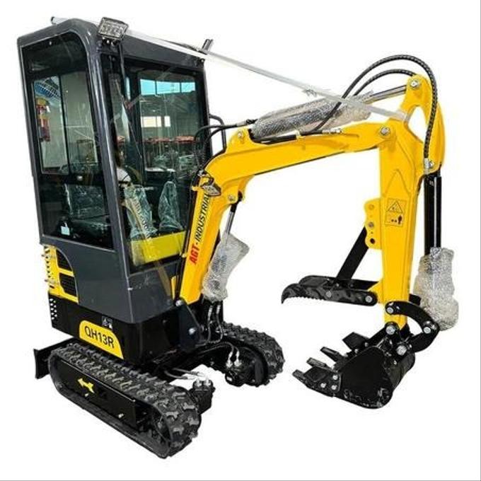 1 Ton, 13.5 HP Gasoline Engine (B&S) Mini Excavator | AGT-H12