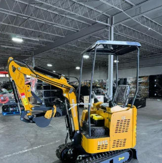 1.5 ton, 13.5HP RATO Mini Excavator w/ pilot control system | AGT-H15R
