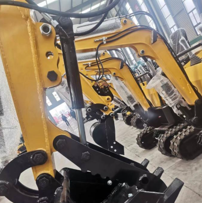 TYPHON Attachments Hydraulic Thumb Clip Attachment for Mini Excavators USA