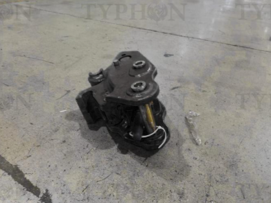 TYPHON 2.5 Ton Mini Excavator Attachment Mechanical Quick Hitch Quick Coupler