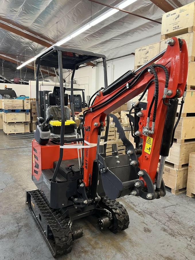 AGT DM12X-C PLUS Mini Excavator – Two-Speed, Pilot Control, Hydraulic Cooler, Swing Boom by Bidadoo
