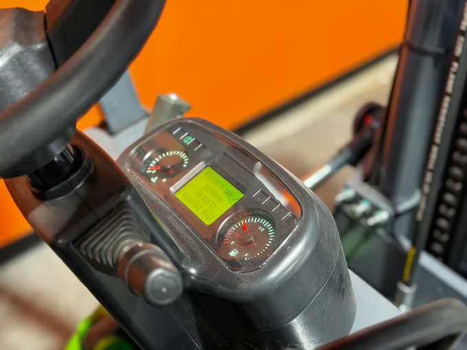 KYMRON® ZXL140 Forklift 15,000lbs lifting Cummins Diesel