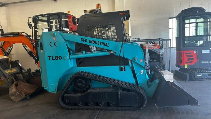 AGT TL80 4.5 Ton Diesel Engine Skid Steer (AGT-TL80) by Bidadoo